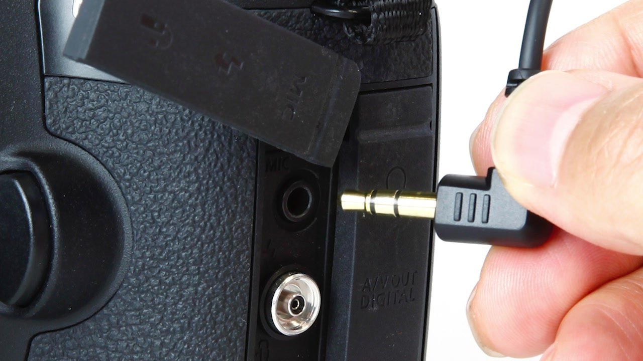 example of an 1/8th inch audio jack
